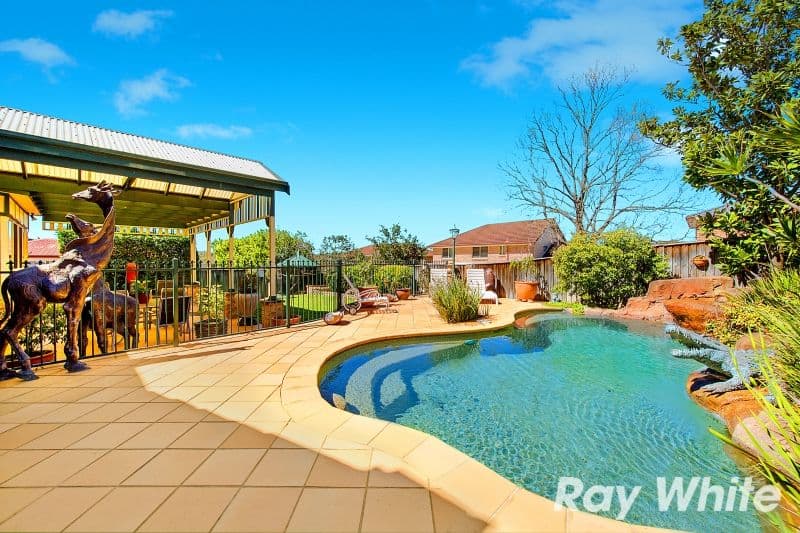 10 Beaumaris Avenue, CASTLE HILL NSW 2154, Castle Hill - Thumbnail 2