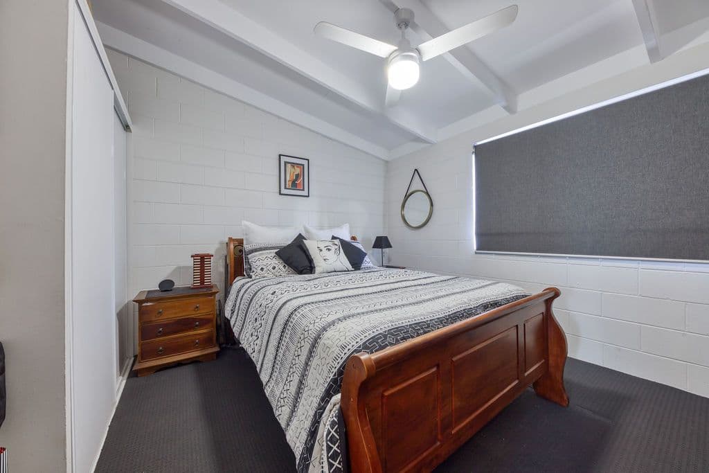 4 Oloway Crescent, Alexandra Headland QLD 4572, Alexandra Headland - Thumbnail 7