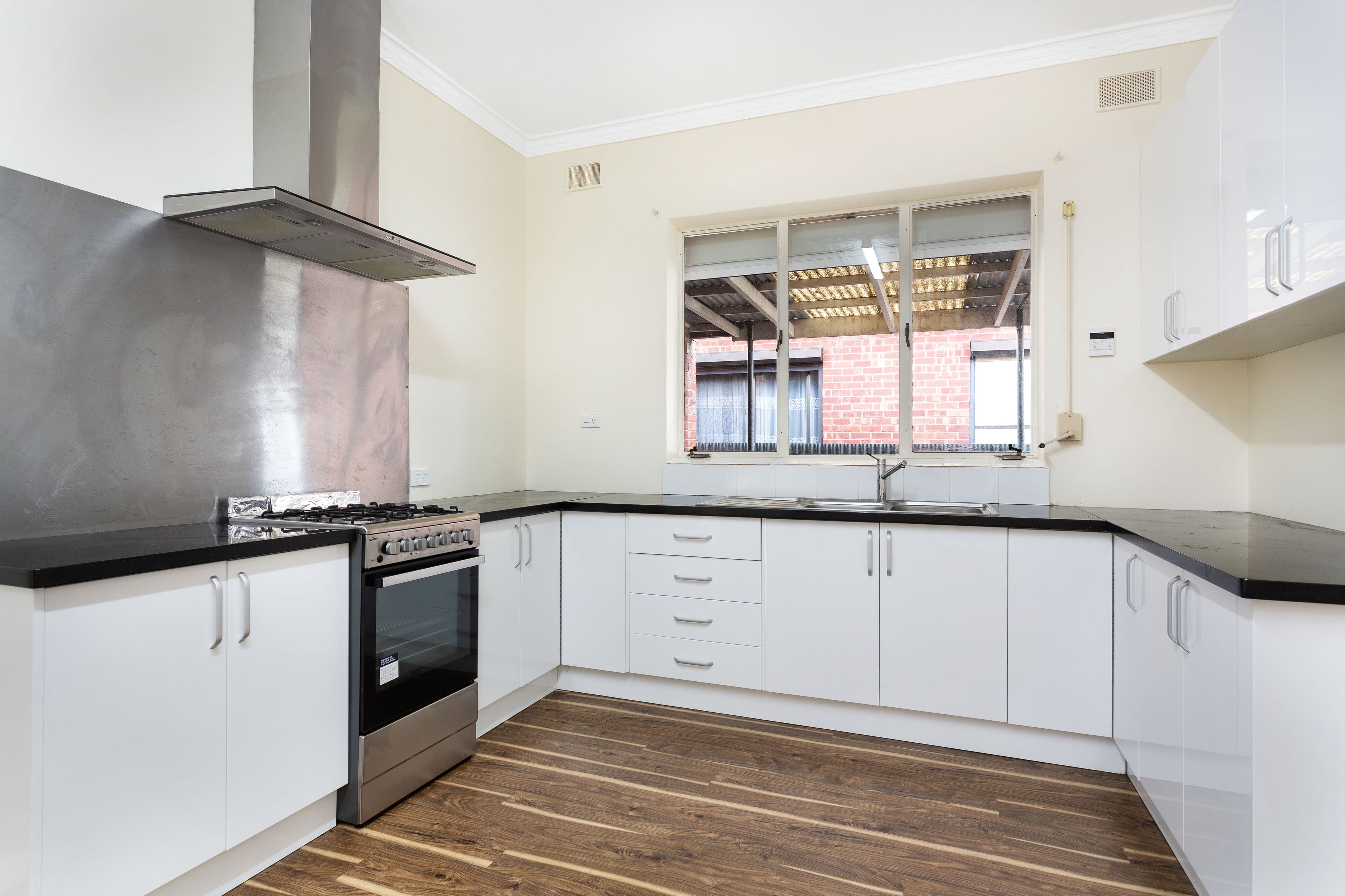 21 Packard Avenue, Croydon Park SA 5008, Croydon Park - Thumbnail 3