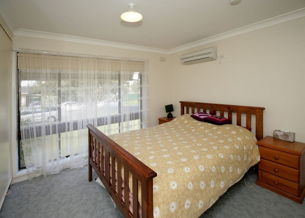 17 Tinga Crescent, Kooringal - Thumbnail 2