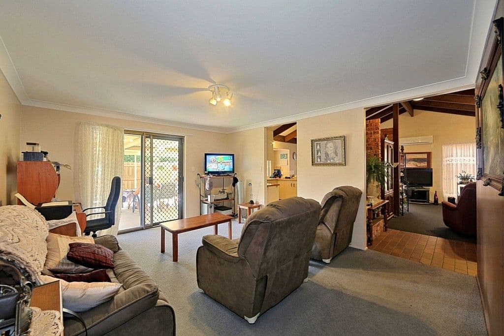 15 Eadie Court, AVENELL HEIGHTS QLD 4670, Avenell Heights - Thumbnail 3