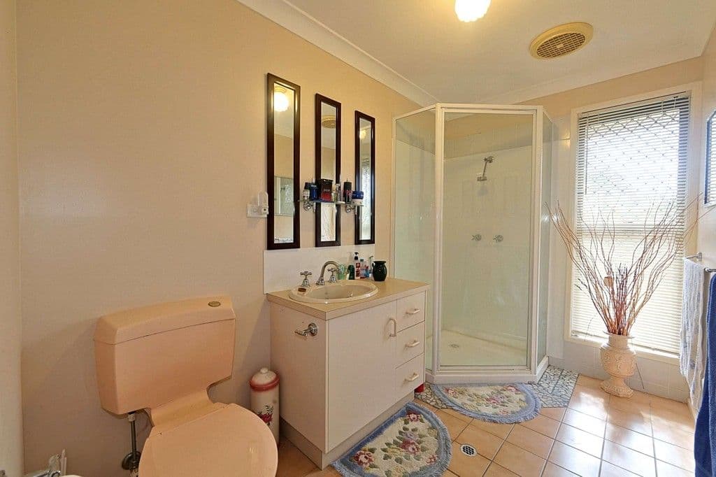 15 Eadie Court, AVENELL HEIGHTS QLD 4670, Avenell Heights - Thumbnail 7