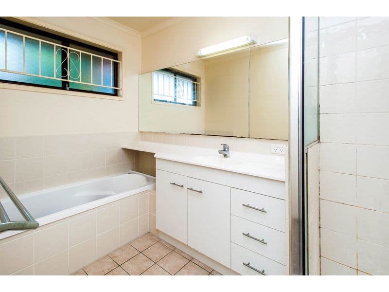 6 Minden Street, SUNNYBANK QLD 4109, Sunnybank - Thumbnail 7