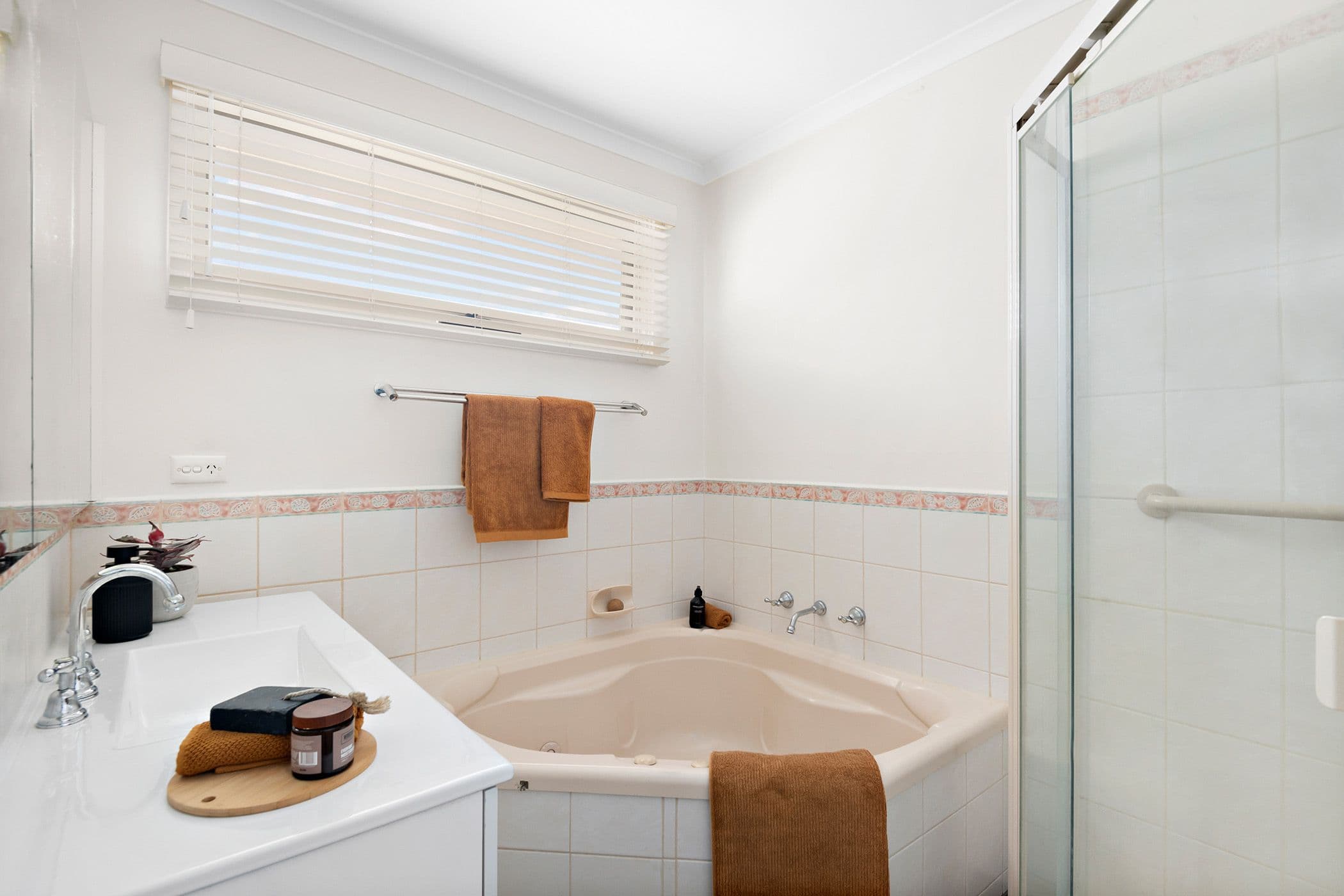77 Screen Street, Frankston VIC 3199, Frankston - Thumbnail 7