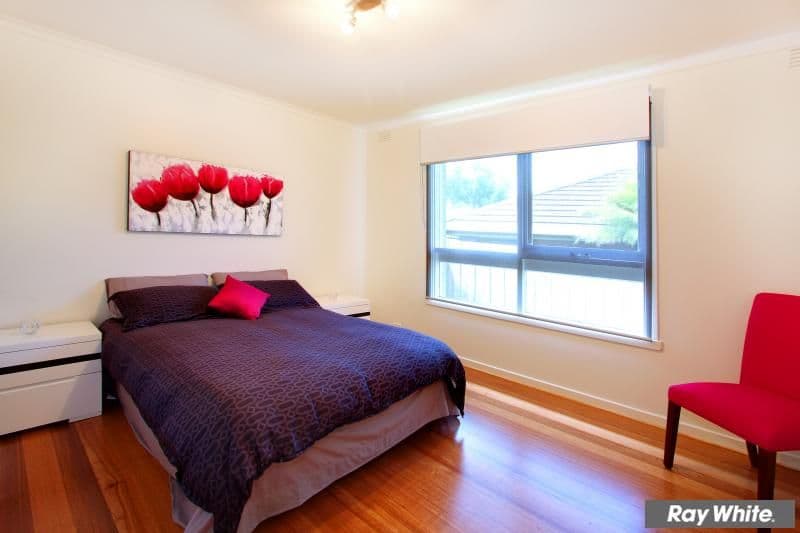 24 Kiandra Street, MORNINGTON VIC 3931, Mornington - Thumbnail 5
