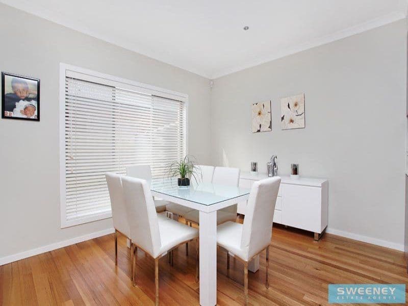 2/10-12 Kooyong Way, Caroline Springs - Thumbnail 4