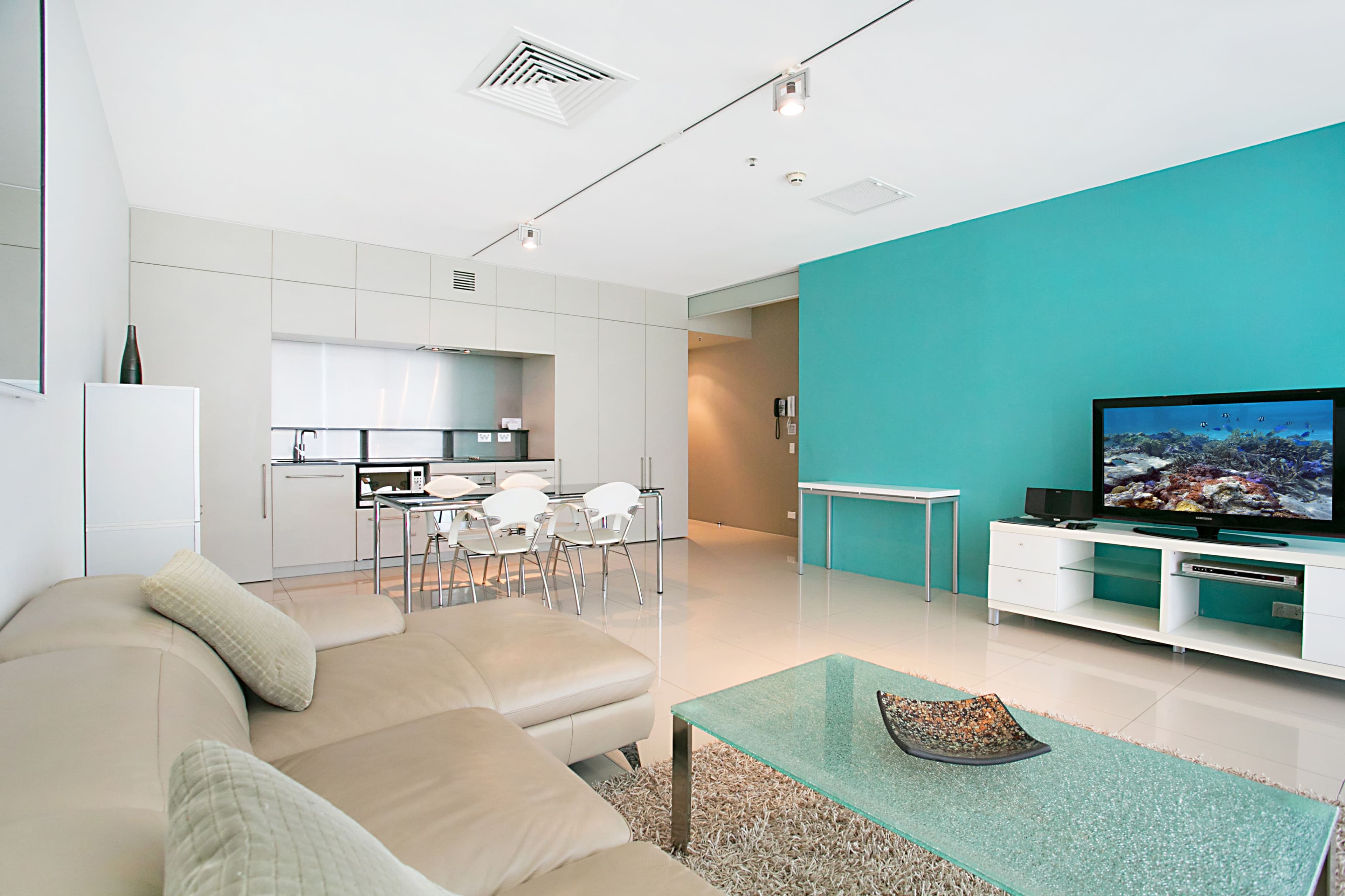 1304 'Air on Broadbeach' 159 Old Burleigh Road, Broadbeach QLD 4218, Broadbeach - Thumbnail 5