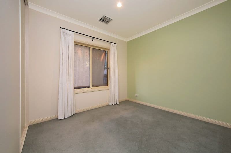 4 Mckinlay Drive, HEWETT SA 5118, Hewett - Thumbnail 3