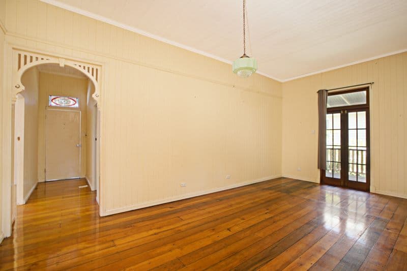 10 Crawford Road, Chelmer QLD 4068, Chelmer - Thumbnail 2