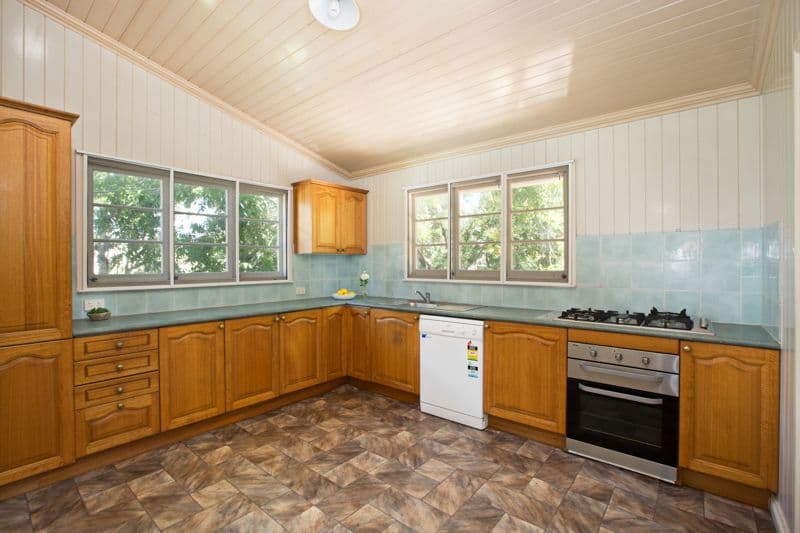 10 Crawford Road, Chelmer QLD 4068, Chelmer - Thumbnail 4