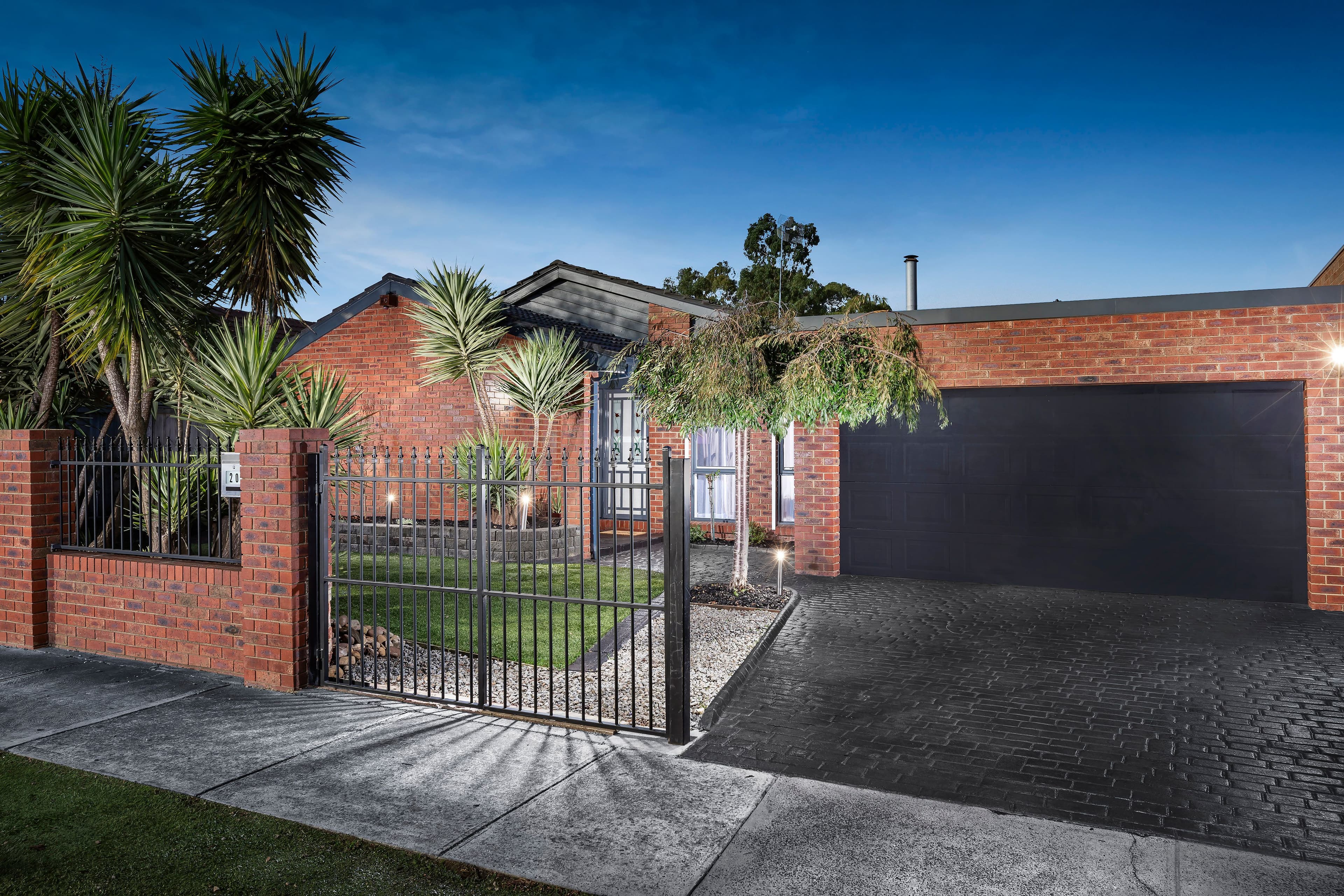 20 Lady Penrhyn Avenue, Mill Park VIC 3082, Mill Park - Image 1