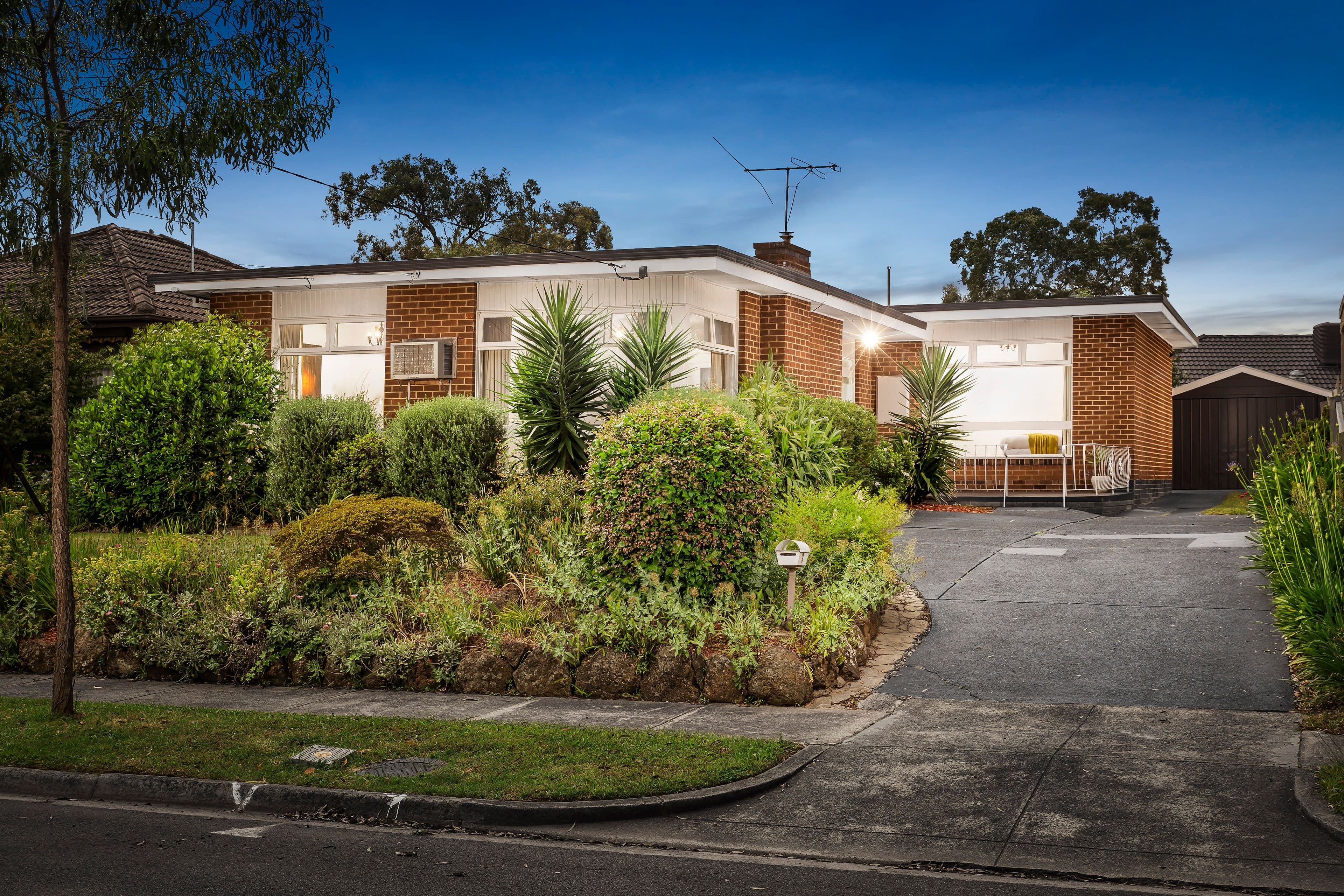 9 Outlook Drive, Nunawading VIC 3131, Nunawading - Image 1