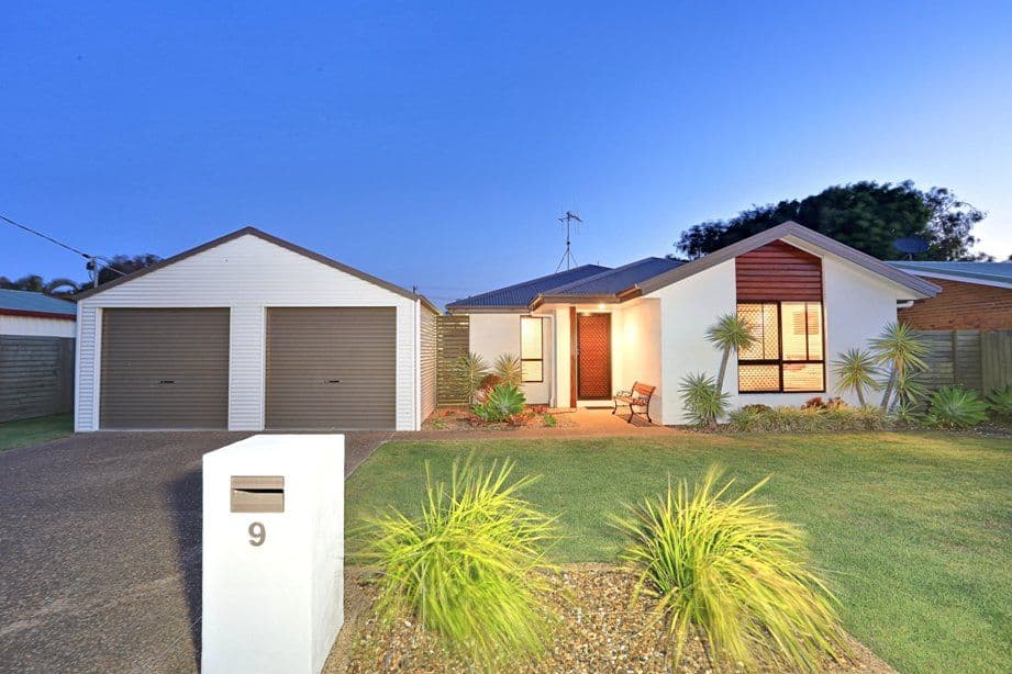 9 Sunseeker Avenue, BARGARA QLD 4670, Bargara - Thumbnail 2