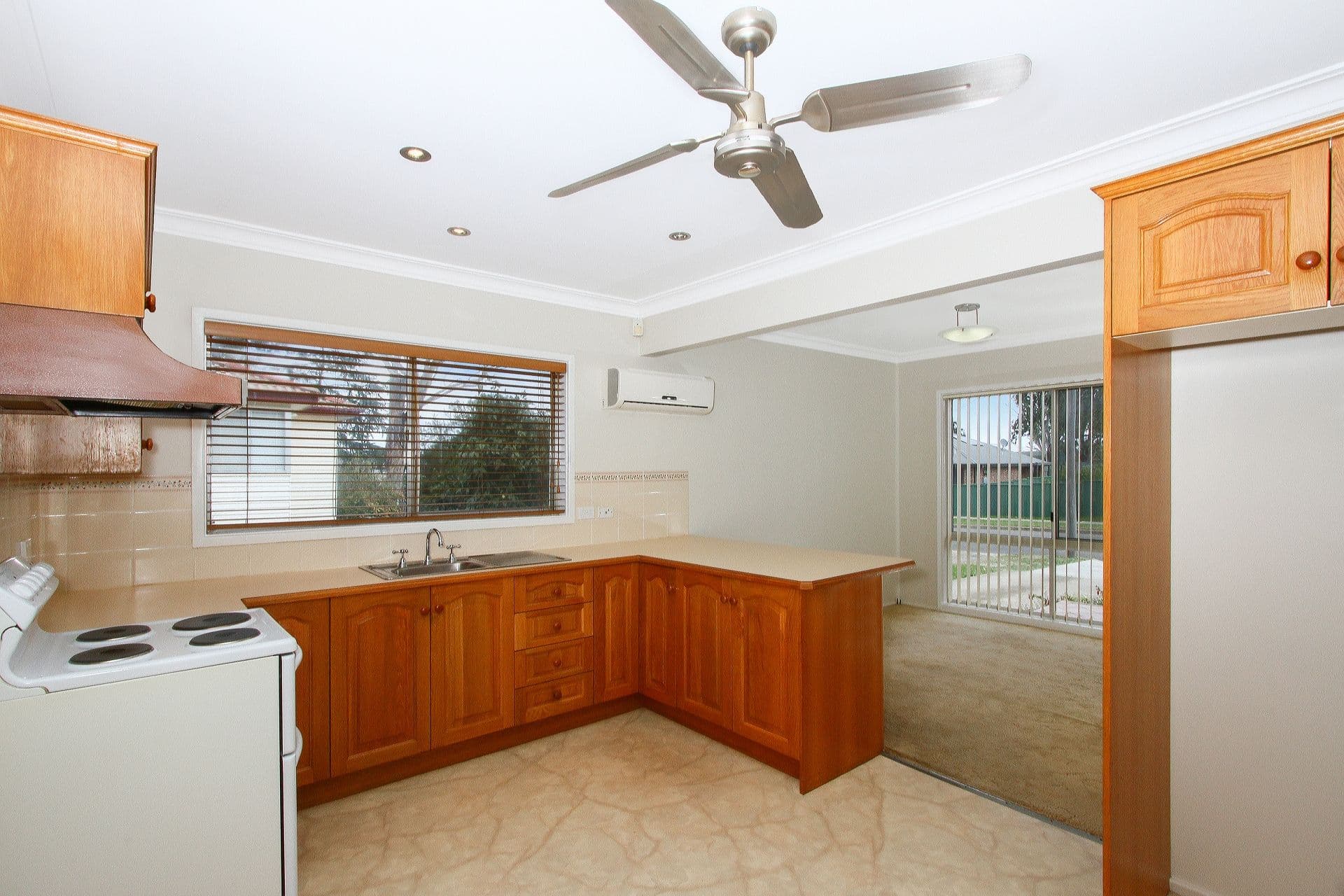 6 Rossi Place, Goulburn - Thumbnail 2