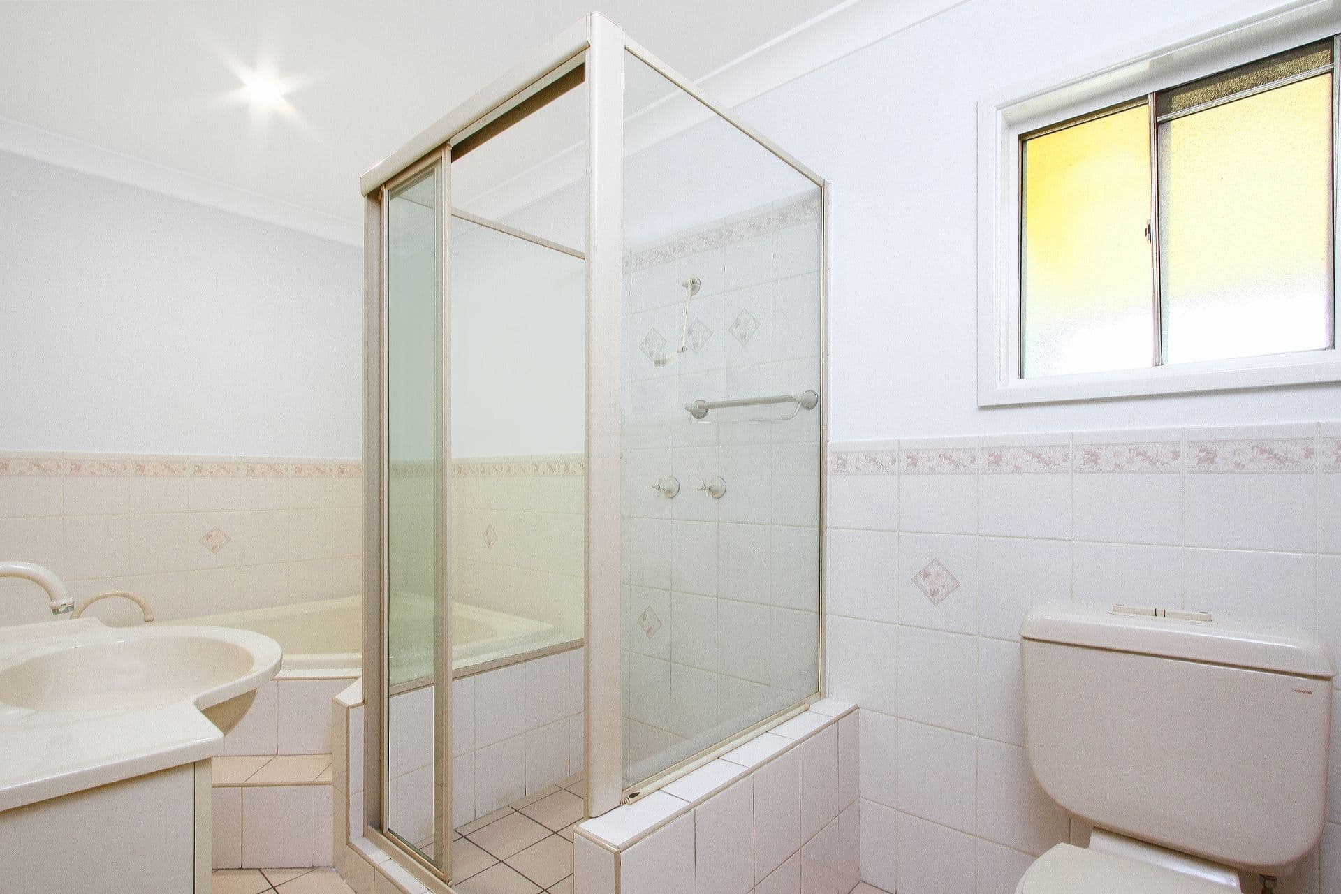 6 Rossi Place, Goulburn - Thumbnail 8