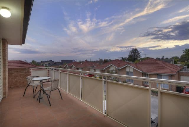 36 Elinda Place, Reservoir VIC 3073, Reservoir - Thumbnail 8