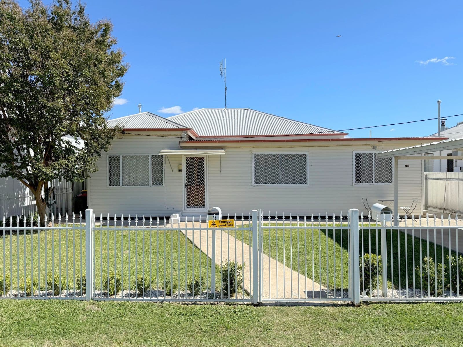 335 Warialda Street, Moree NSW 2400, Moree - Thumbnail 2