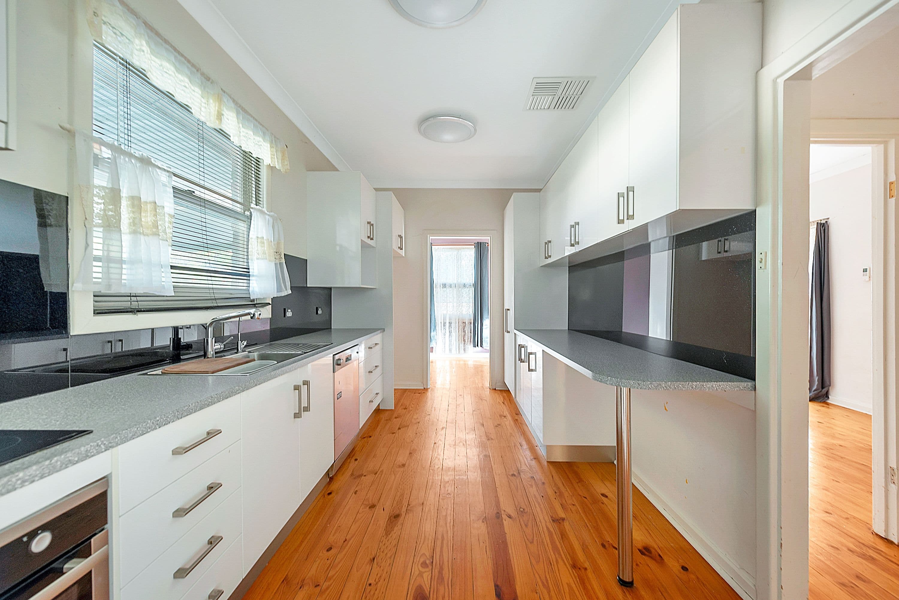 6 Kirk Street, Elizabeth Park SA 5113, Elizabeth Park - Thumbnail 3
