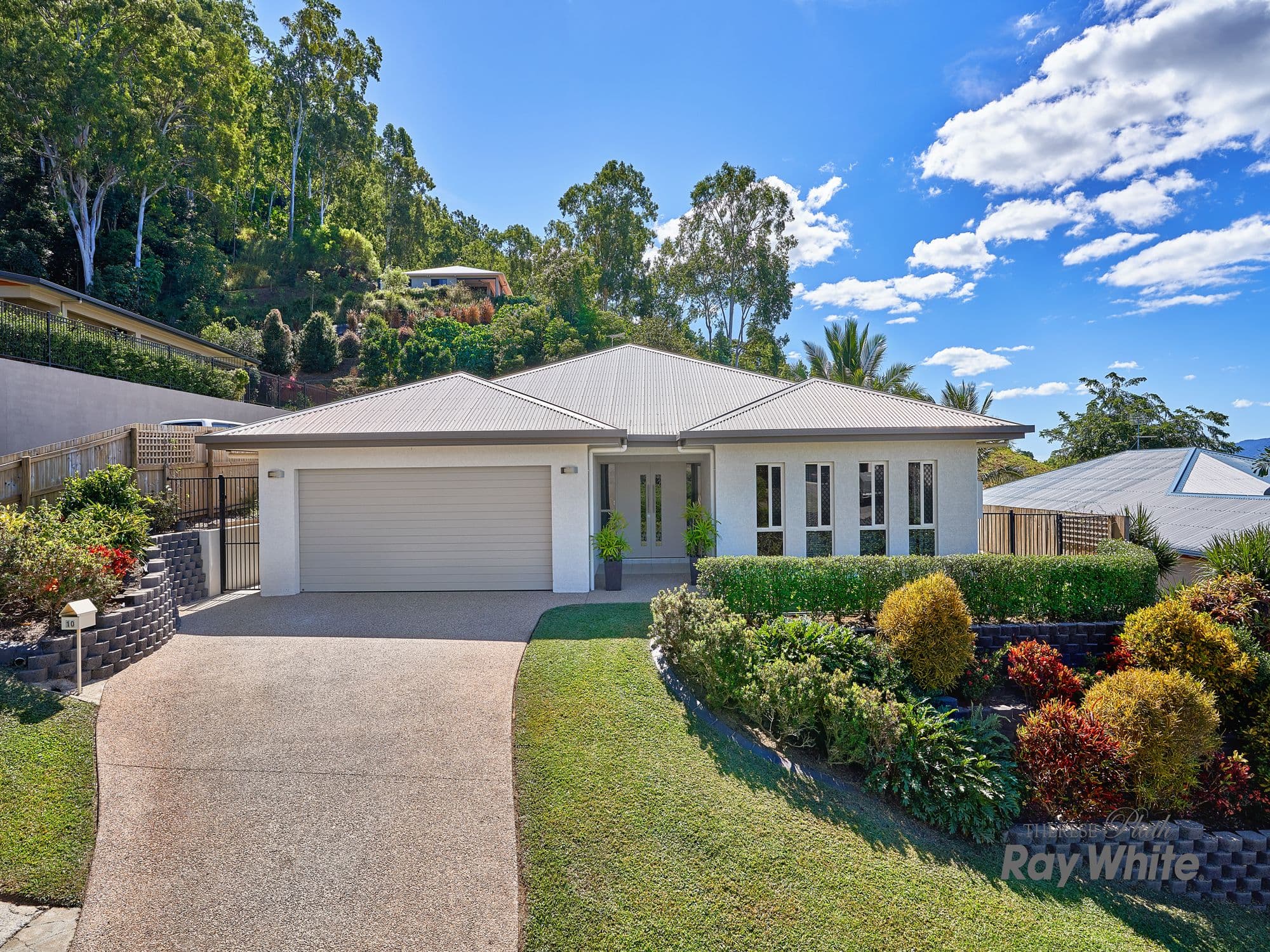 10 Maynard Close, Mount Sheridan QLD 4868, Mount Sheridan - Image 1