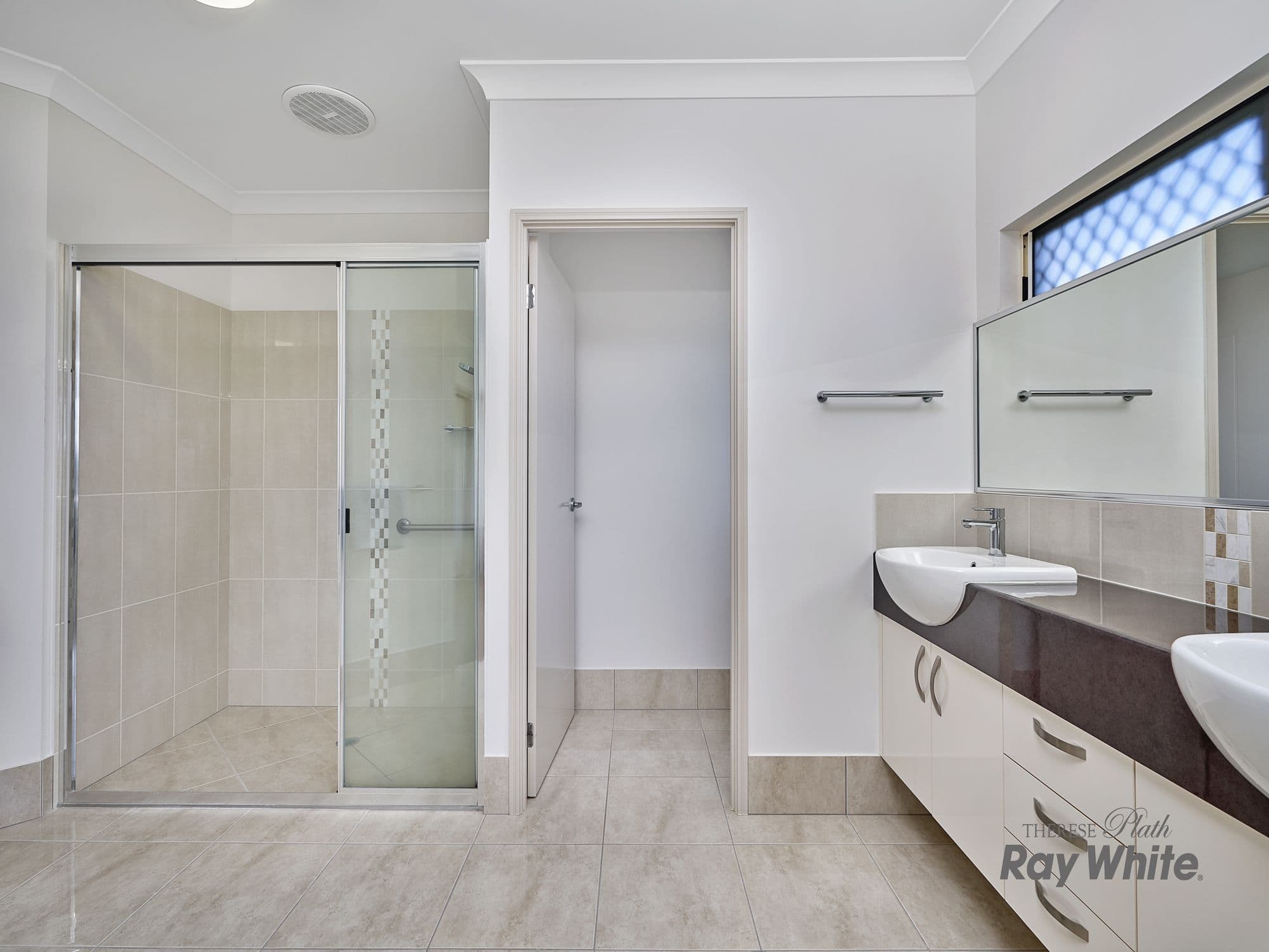10 Maynard Close, Mount Sheridan QLD 4868, Mount Sheridan - Thumbnail 3