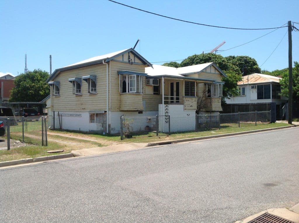 4 Central Lane, GLADSTONE CENTRAL QLD 4680, Gladstone Central - Thumbnail 4