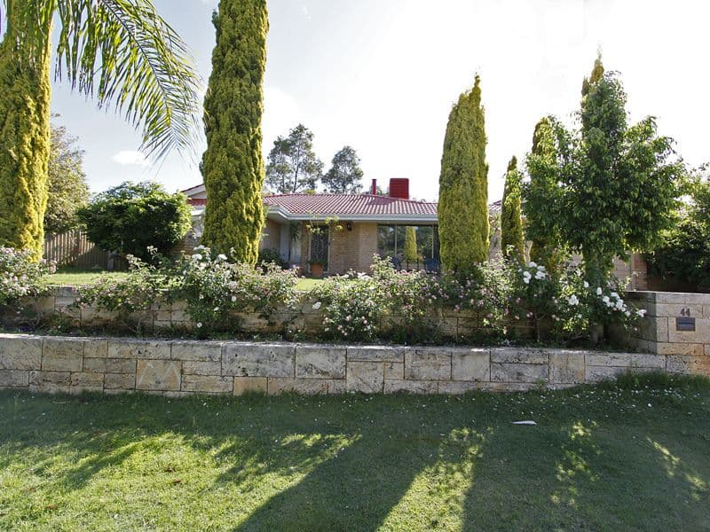 44 Parkview Drive, BALLAJURA WA 6066, Ballajura - Thumbnail 2