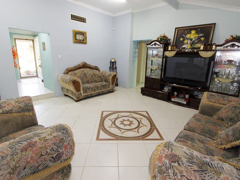 44 Parkview Drive, BALLAJURA WA 6066, Ballajura - Thumbnail 6