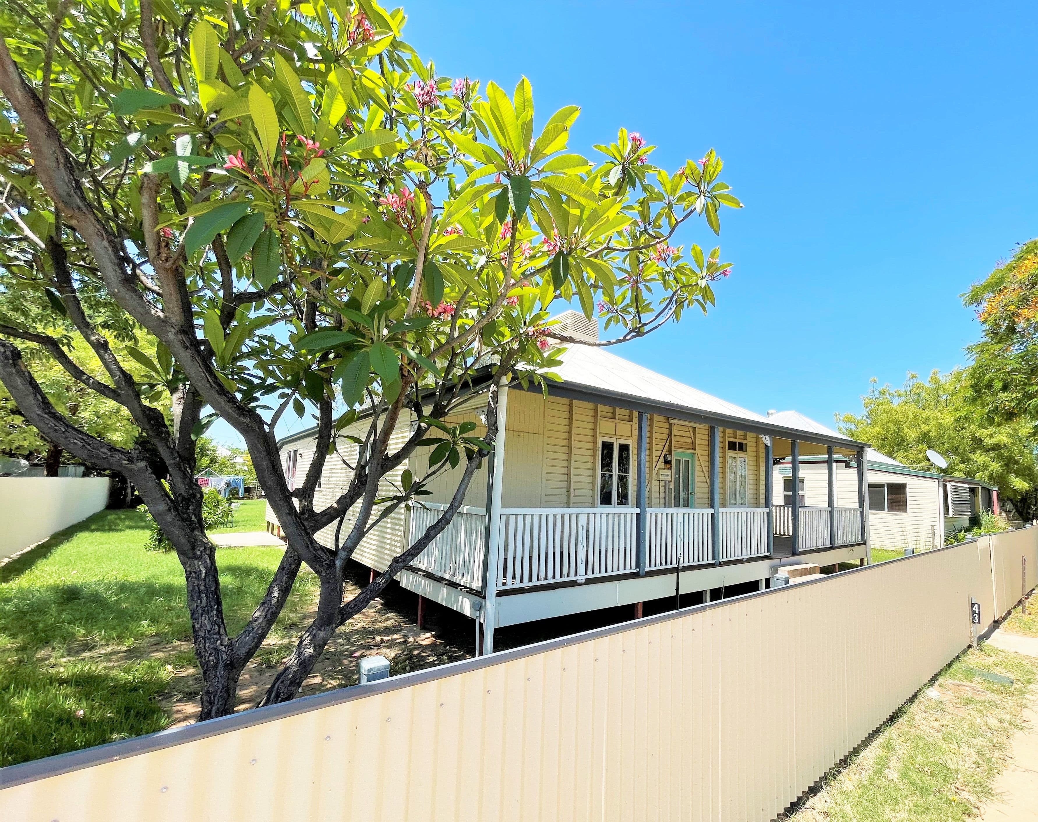 43 Oak Street, Barcaldine QLD 4725, Barcaldine - Image 1