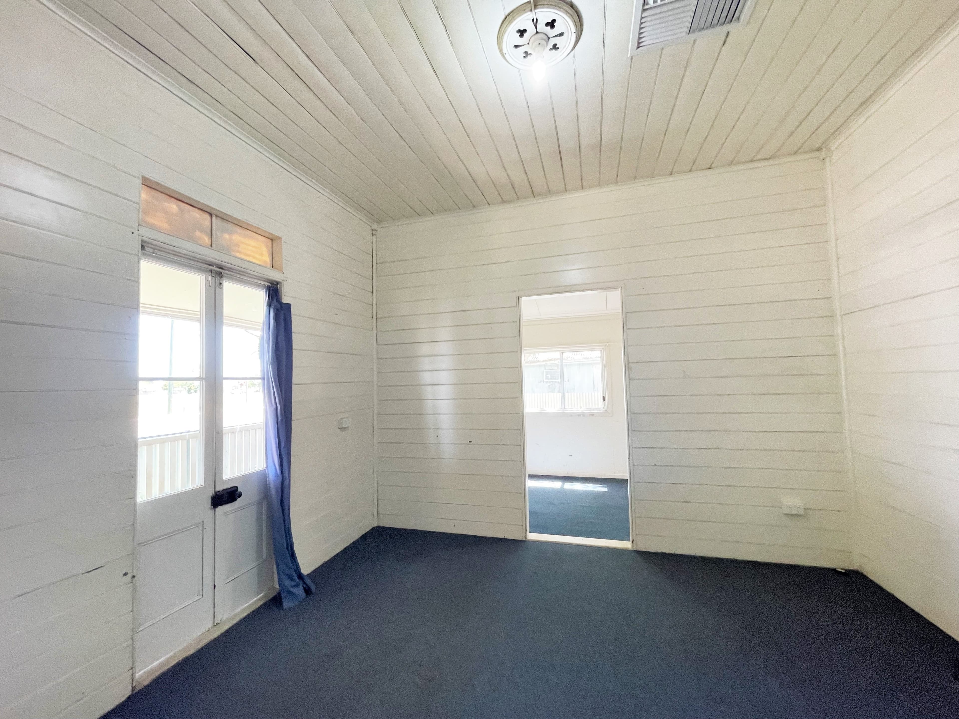 43 Oak Street, Barcaldine QLD 4725, Barcaldine - Thumbnail 6