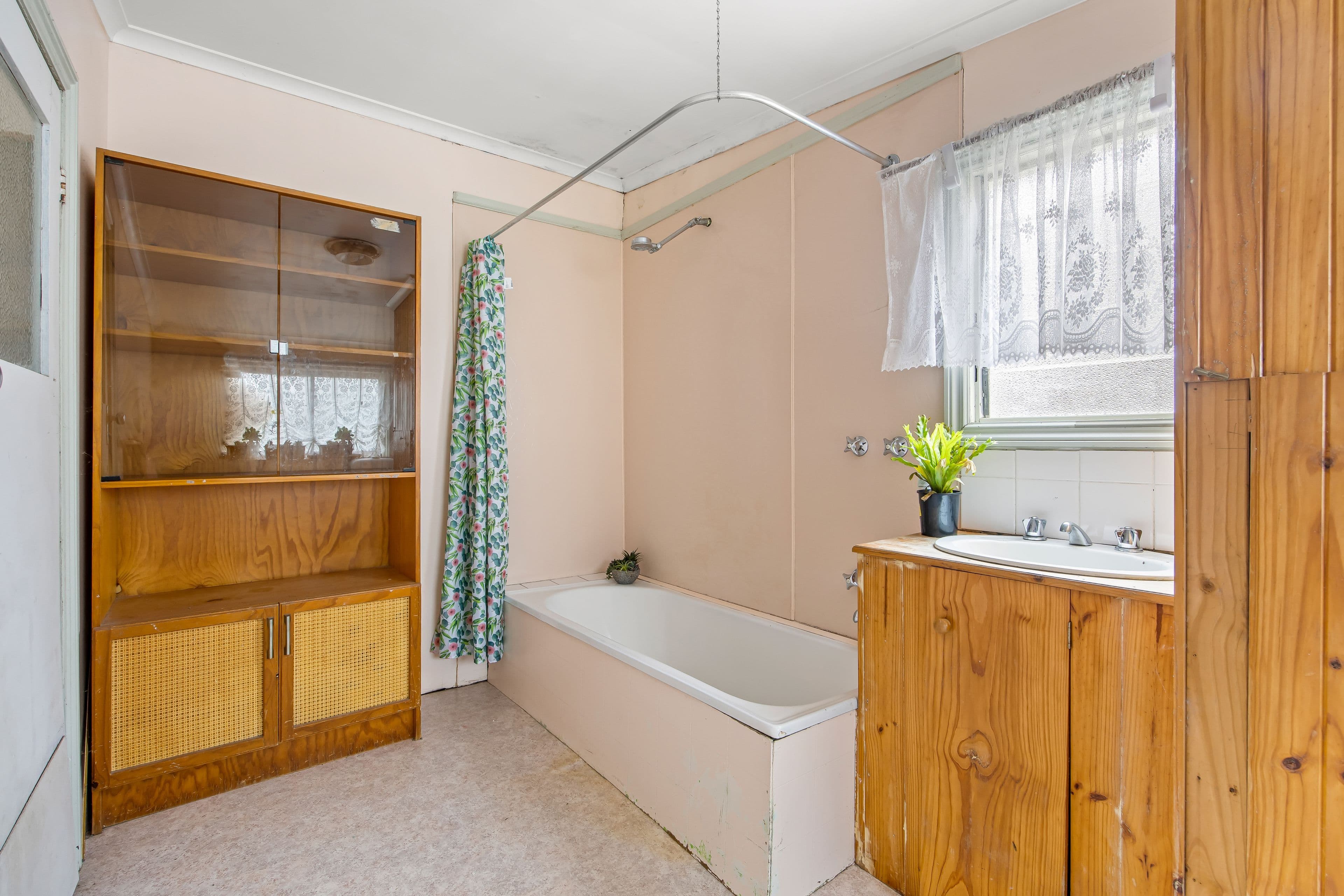 805 Urquhart Street, Ballarat Central VIC 3350, Ballarat Central - Thumbnail 6