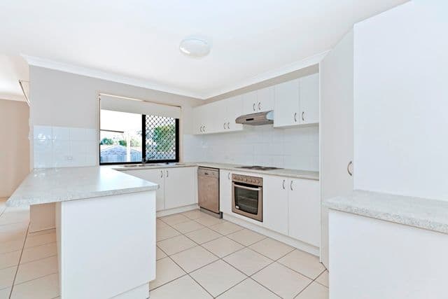 18 Monivae Crct, EAGLEBY QLD 4207, Eagleby - Thumbnail 3