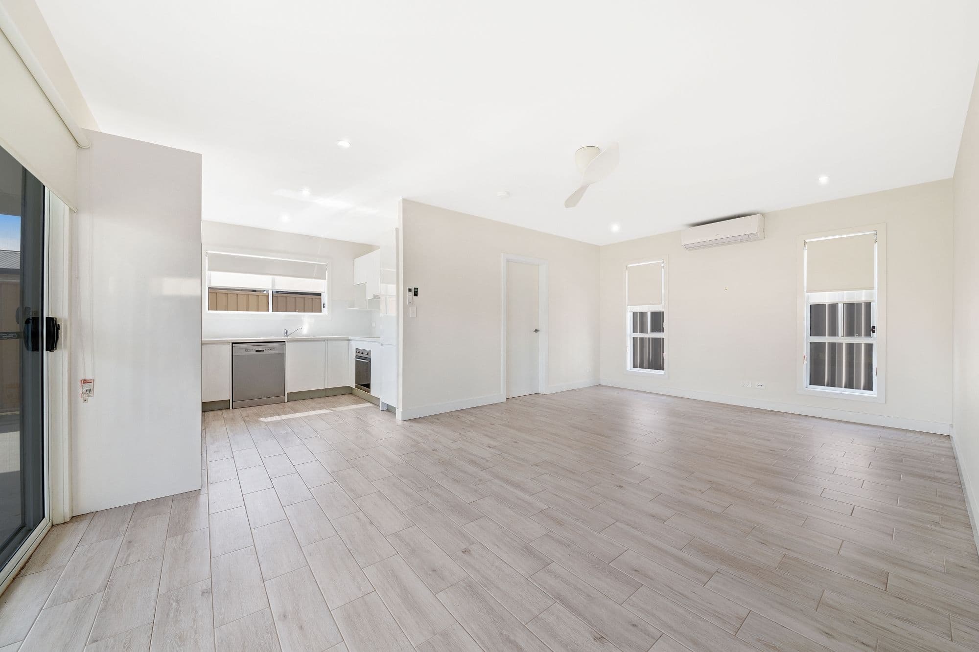23 Oxford Street, Umina Beach - Thumbnail 2