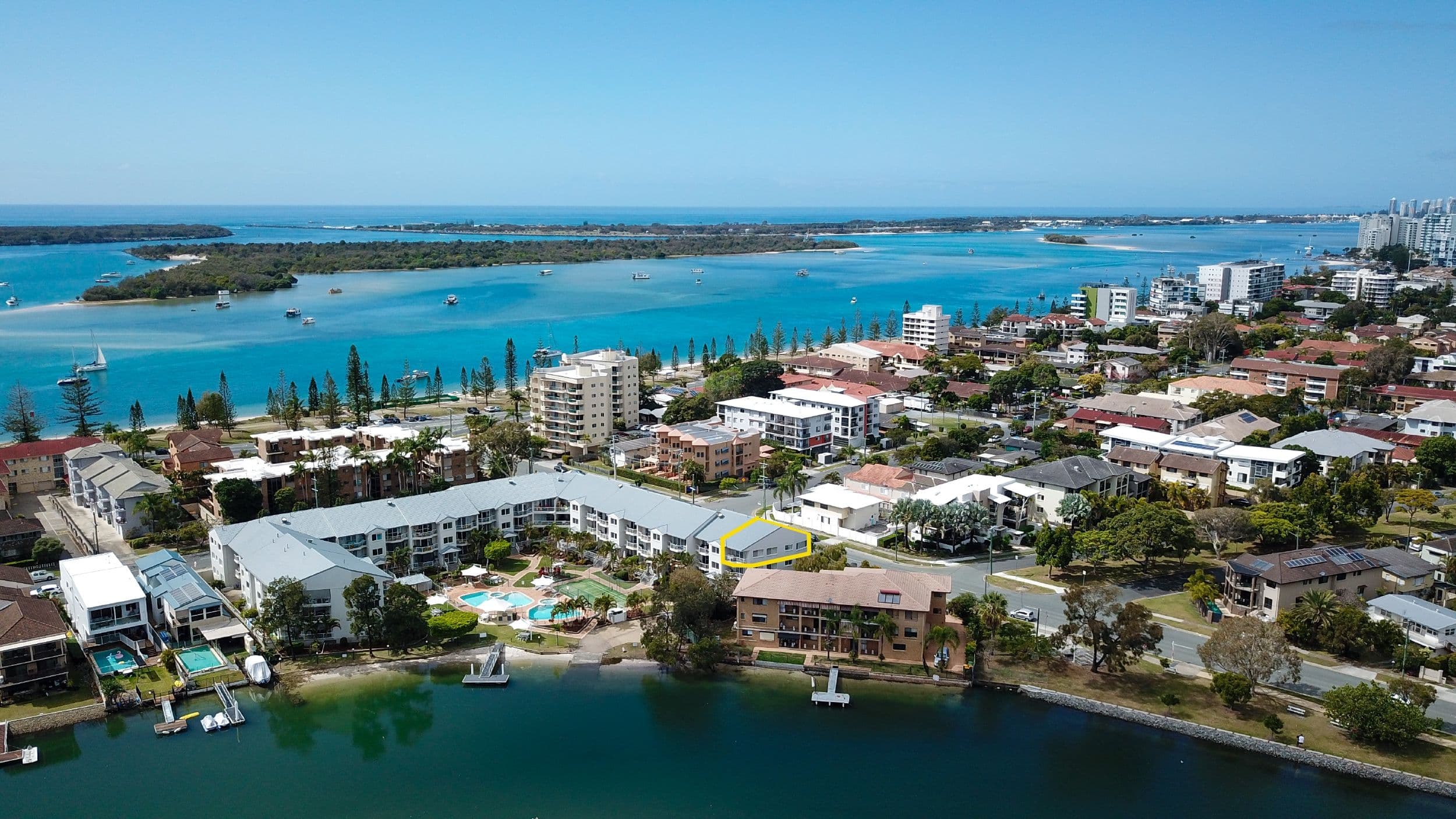 6 Back Street, Biggera Waters QLD 4216, Biggera Waters - Image 1