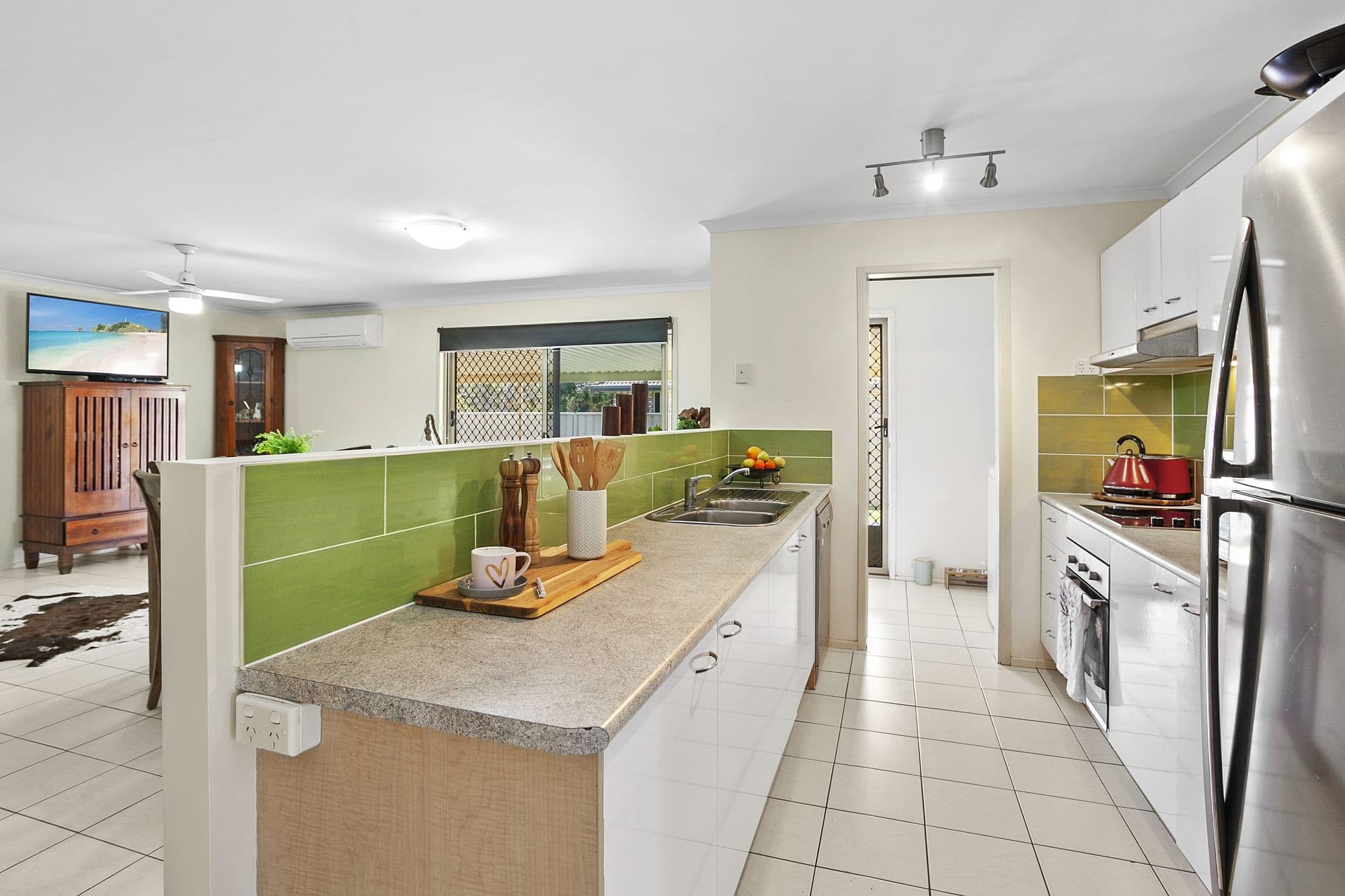53 Warroo Drive, Deception Bay QLD 4508, Deception Bay - Thumbnail 3
