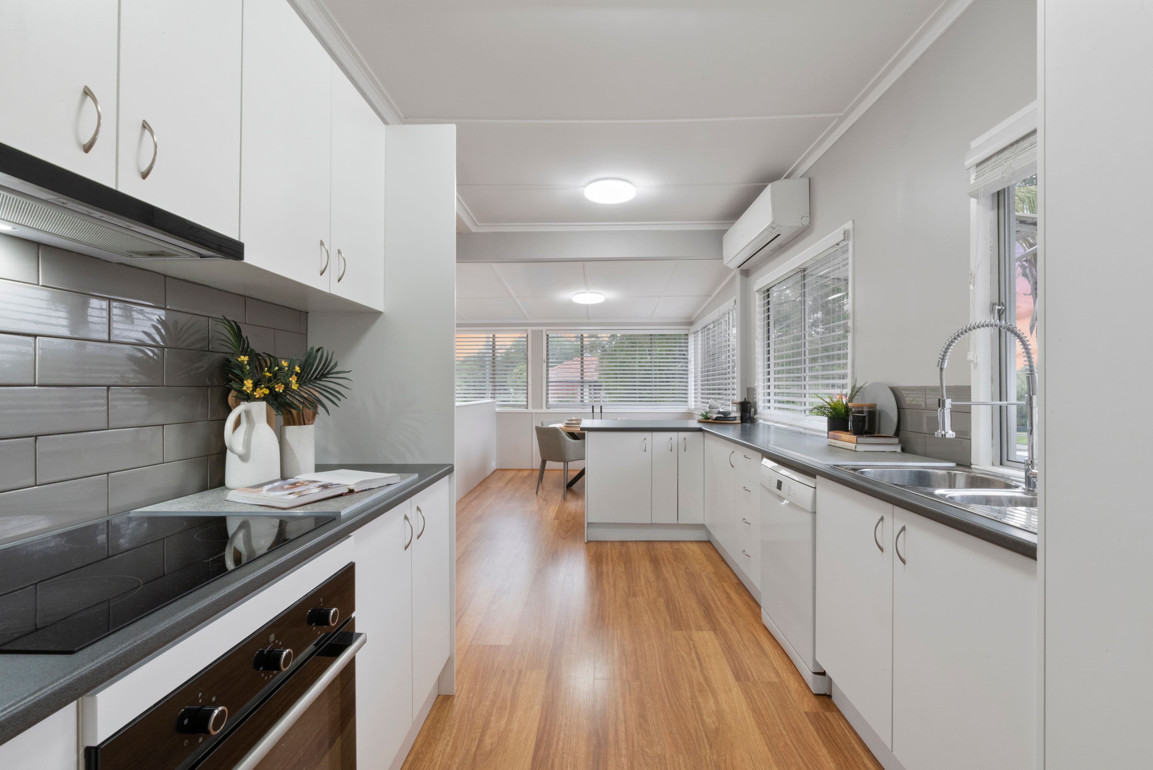 422 Wardell Street, Enoggera QLD 4051, Enoggera - Thumbnail 4