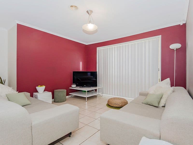 3 Flemming Avenue, Burnside VIC 3023, Burnside - Thumbnail 6
