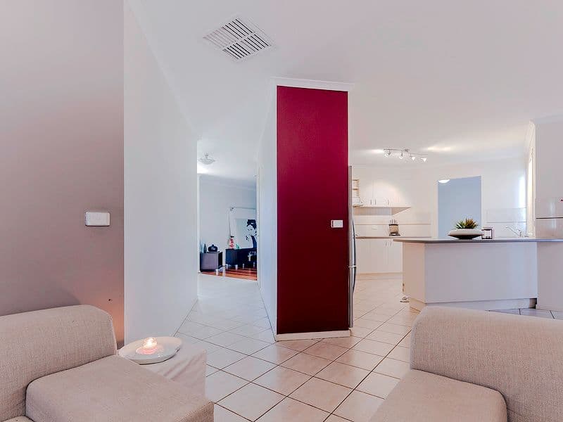 3 Flemming Avenue, Burnside VIC 3023, Burnside - Thumbnail 7