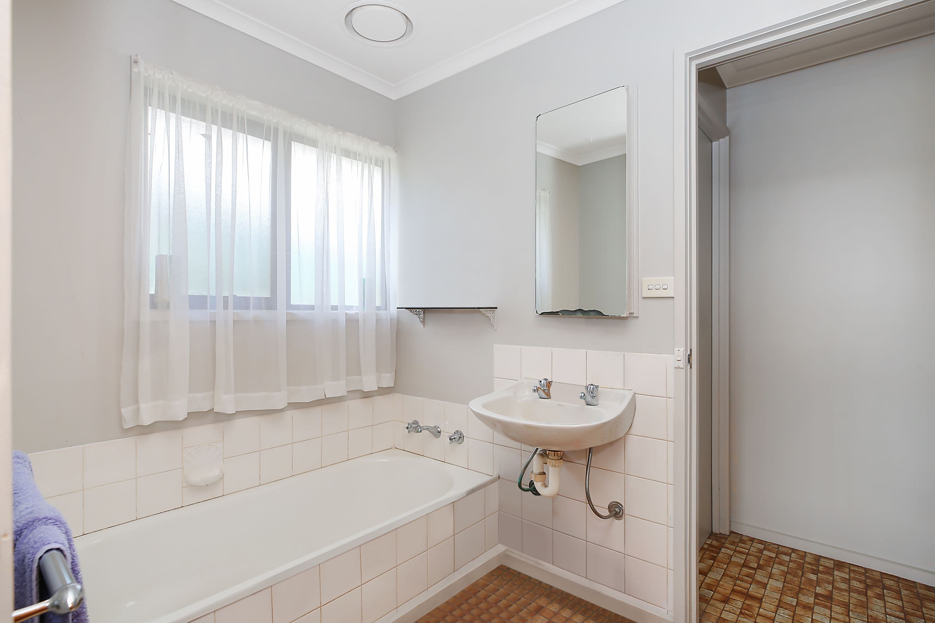 9 Gunner Street, Camperdown VIC 3260, Camperdown - Thumbnail 7
