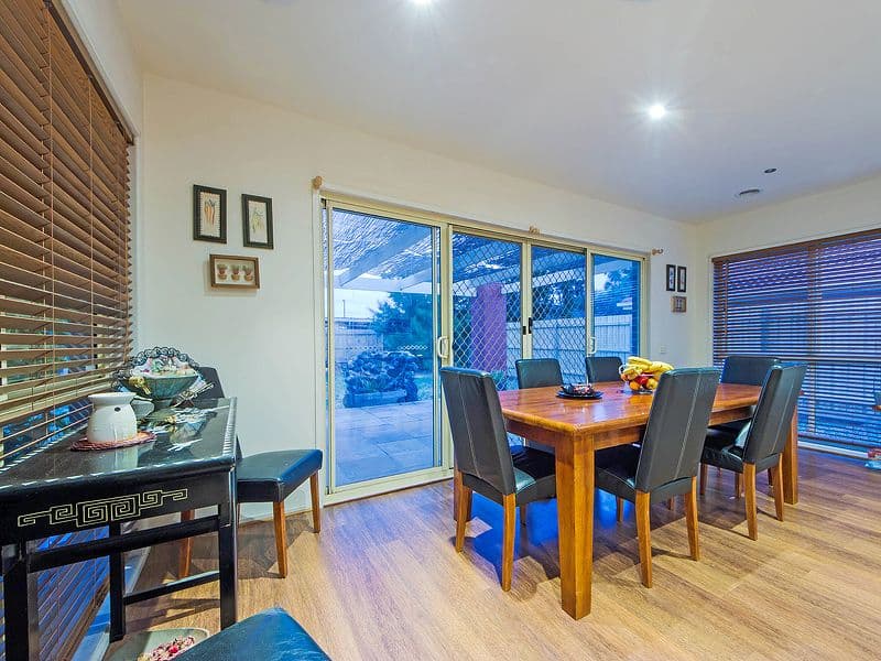 16 Lamb Grove, HOPPERS CROSSING VIC 3029, Hoppers Crossing - Thumbnail 4