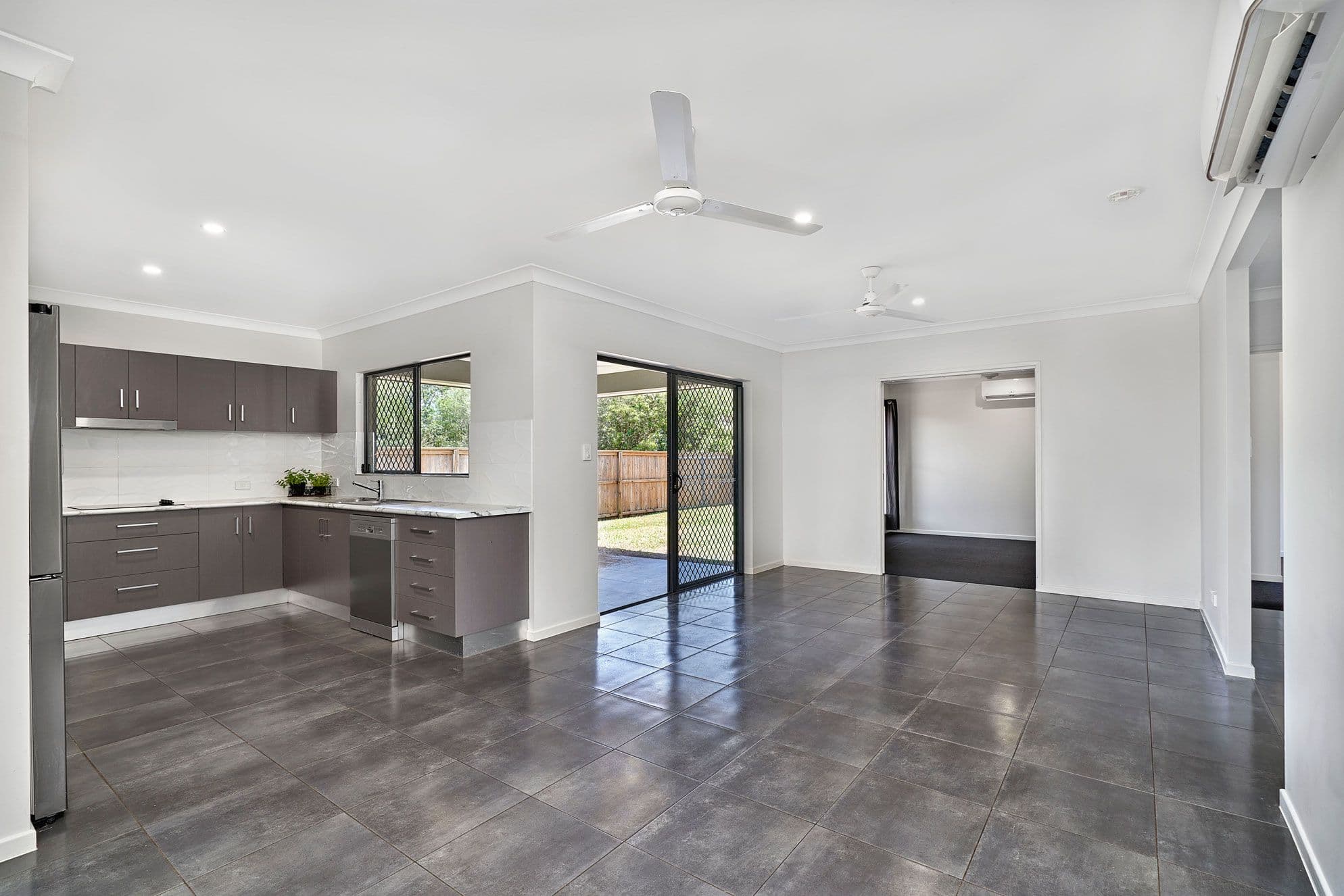 17 Genesta Circuit, Redlynch QLD 4870, Redlynch - Thumbnail 2