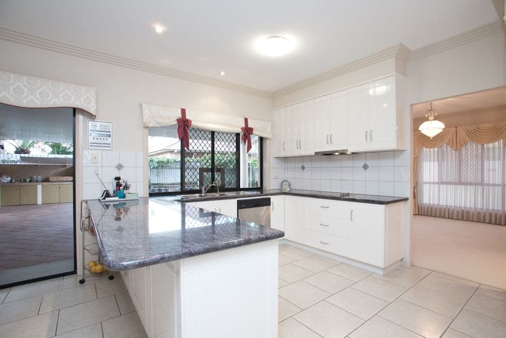 8 Parkhurst Place, Kuraby QLD 4112, Kuraby - Thumbnail 6