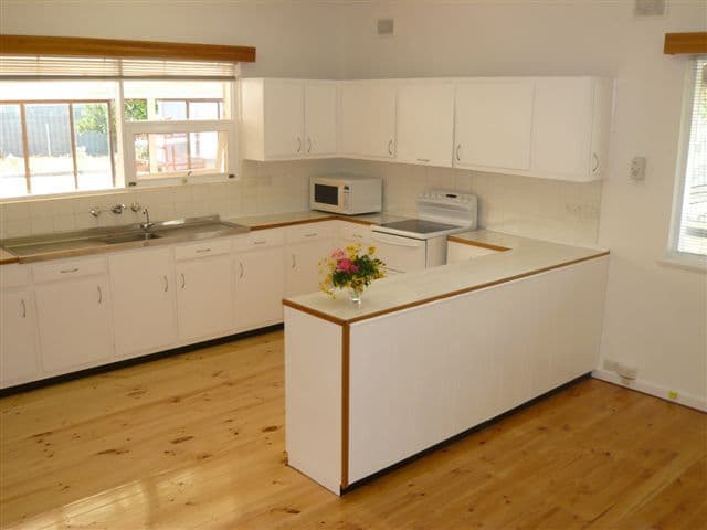 11 Davenport Terrace, SEAVIEW DOWNS SA 5049, Seaview Downs - Thumbnail 2