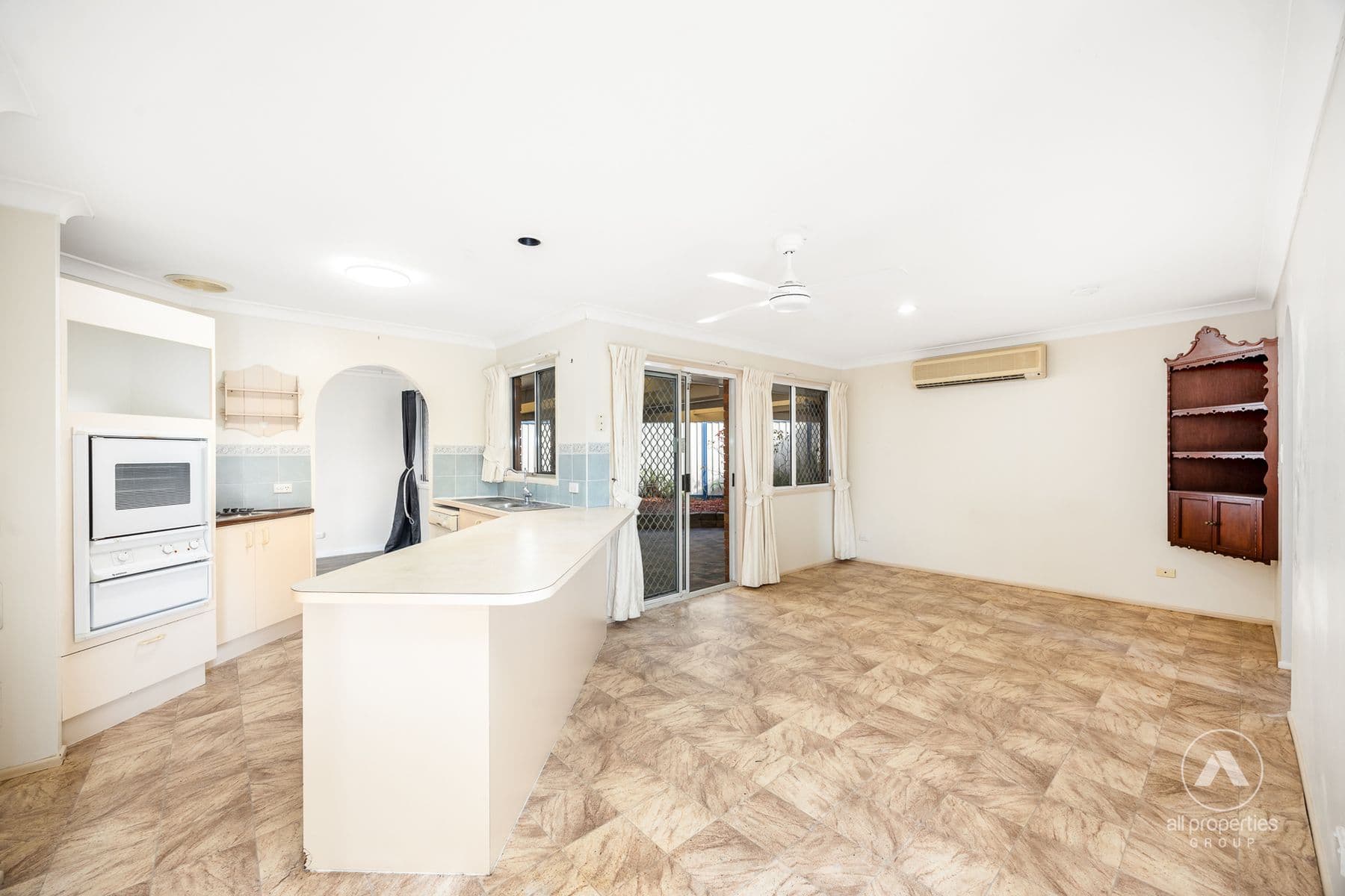 25 Viewbank Court, Beenleigh QLD 4207, Beenleigh - Thumbnail 3