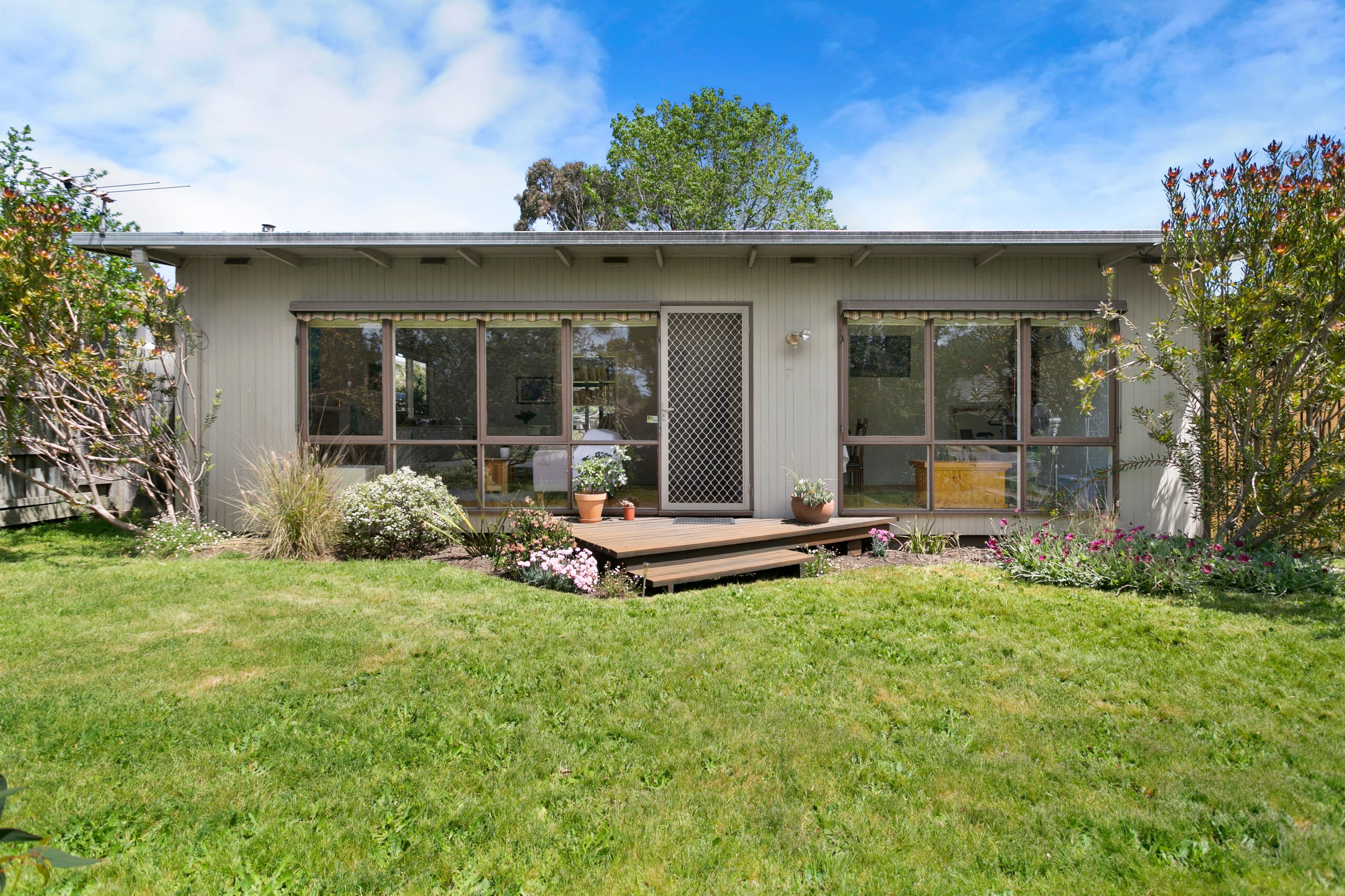 7 Glen Alvie Street, Seaford VIC 3198, Seaford - Thumbnail 2