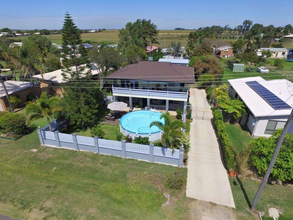 37 Wave Street, Burnett Heads QLD 4670, Burnett Heads - Image 1