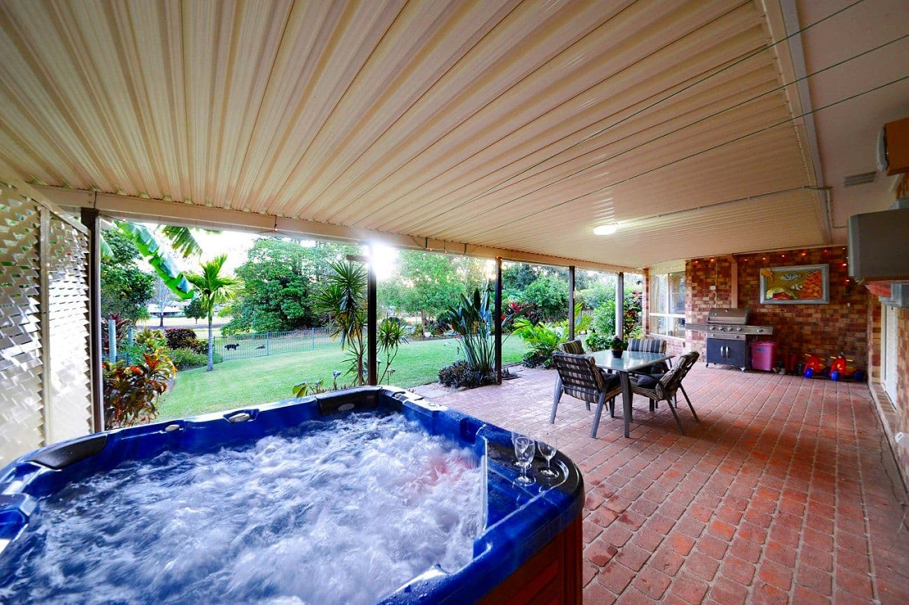 42 Valley Drive, Cannonvale QLD 4802, Cannonvale - Thumbnail 3