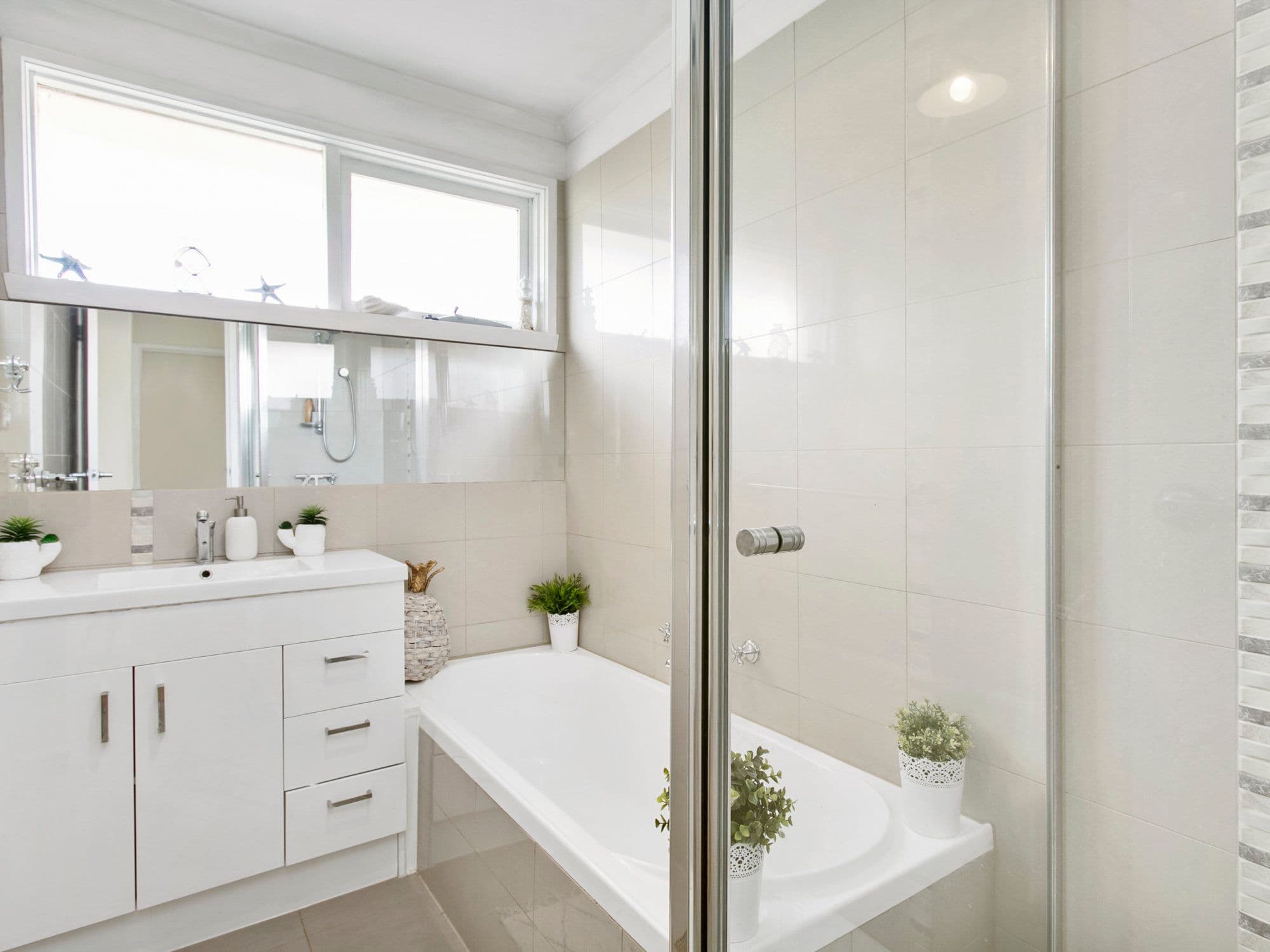 14 Hollydale Close, Berwick VIC 3806, Berwick - Thumbnail 6