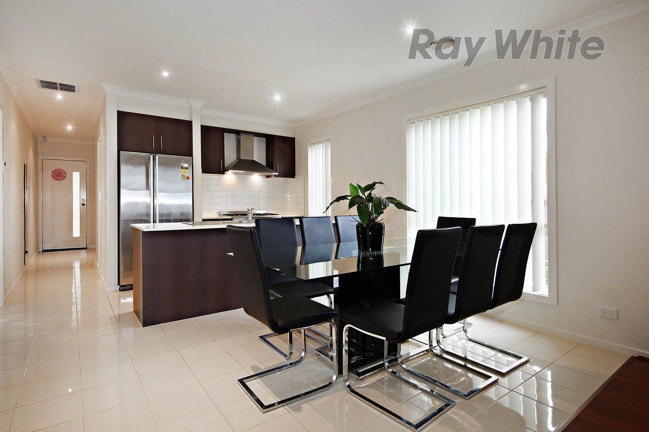 28 Regal Road, Point Cook VIC 3030, Point Cook - Thumbnail 4