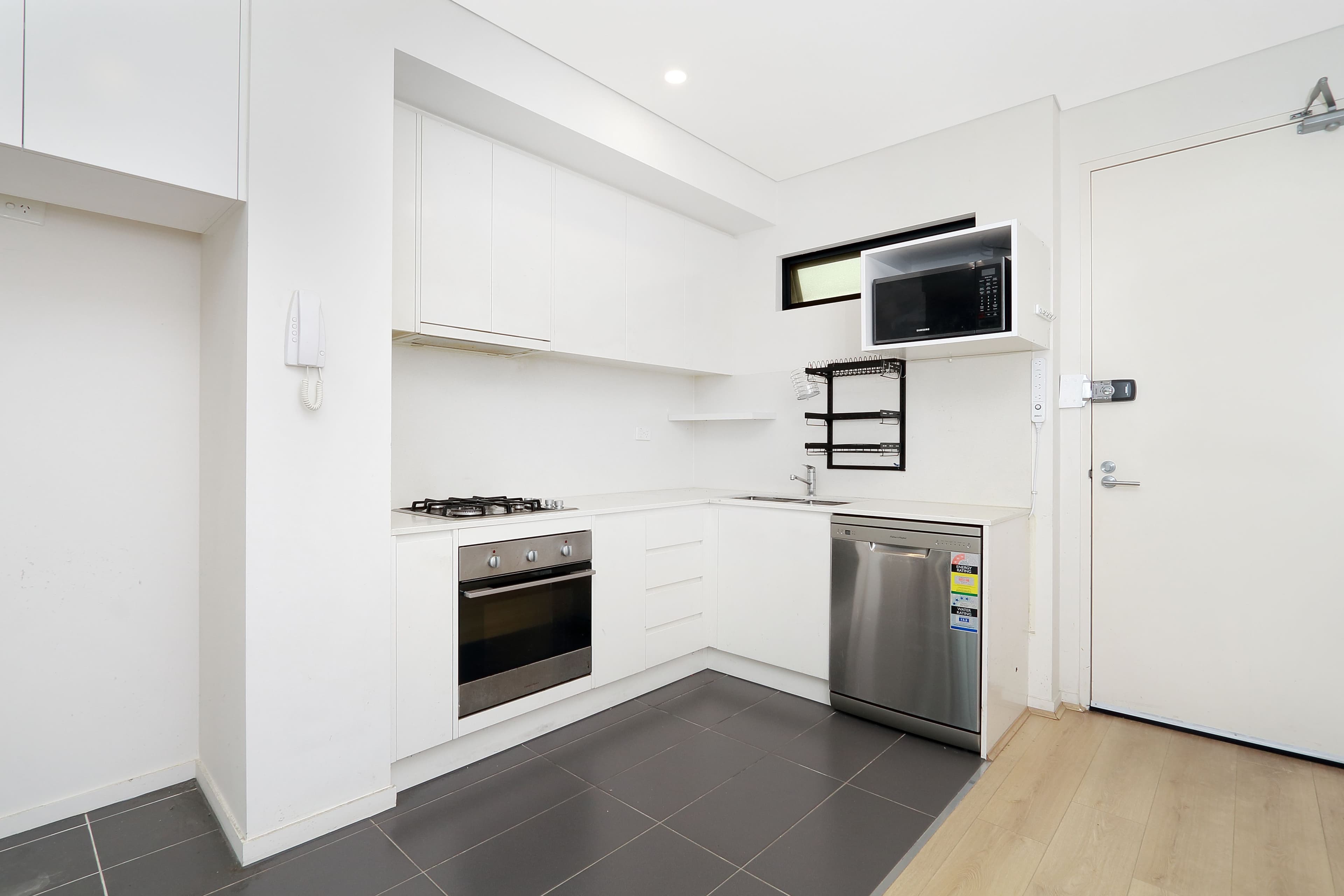 556 Forest Road, Penshurst NSW 2222, Penshurst - Thumbnail 3