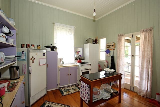 15 Teape Street, SILKSTONE QLD 4304, Silkstone - Thumbnail 5